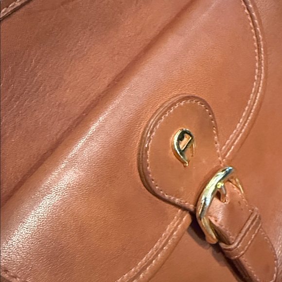 Vintage Etienne Aigner Brown Leather Crossbody Bag - Picture 15 of 15